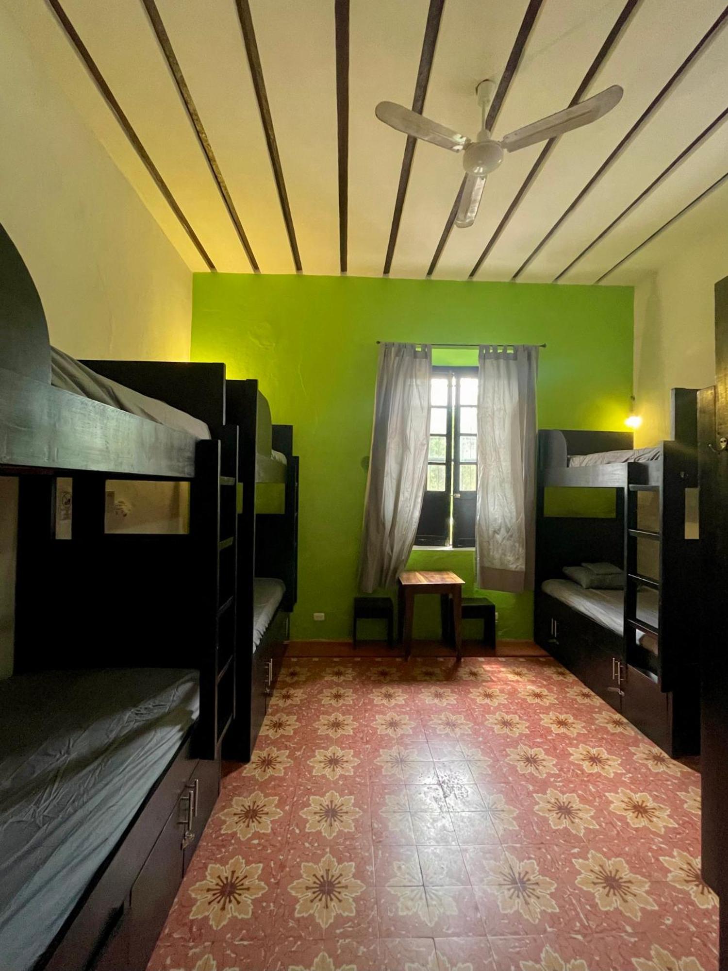 Hostal Rosa Mexicano เมริดา ภายนอก รูปภาพ